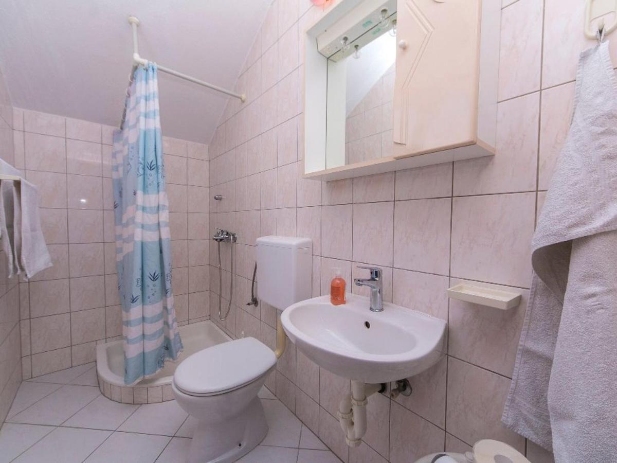 Apartments Mario Брела Екстер'єр фото